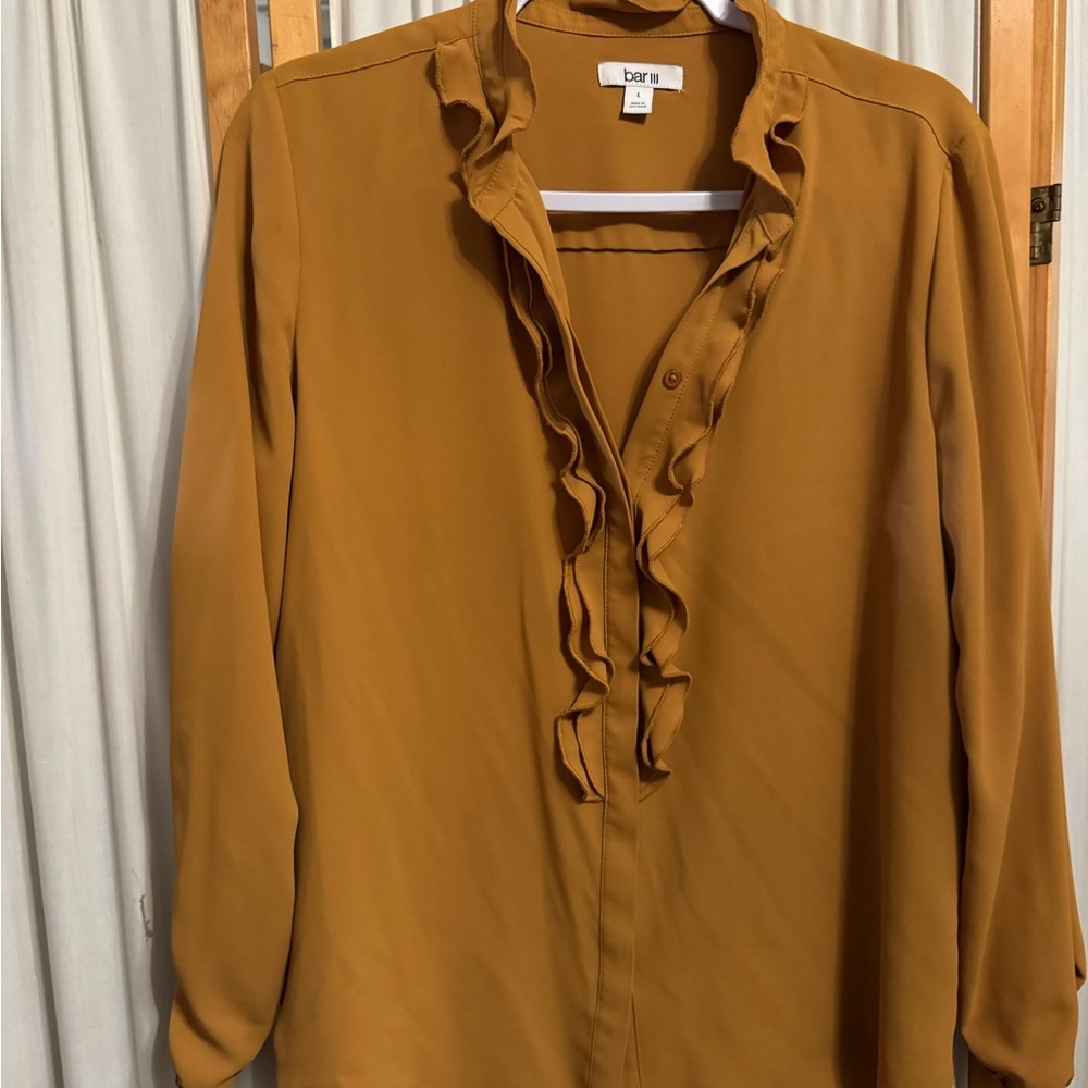 Bar III Gold Ruffled 3/4 Sleeve Blouse